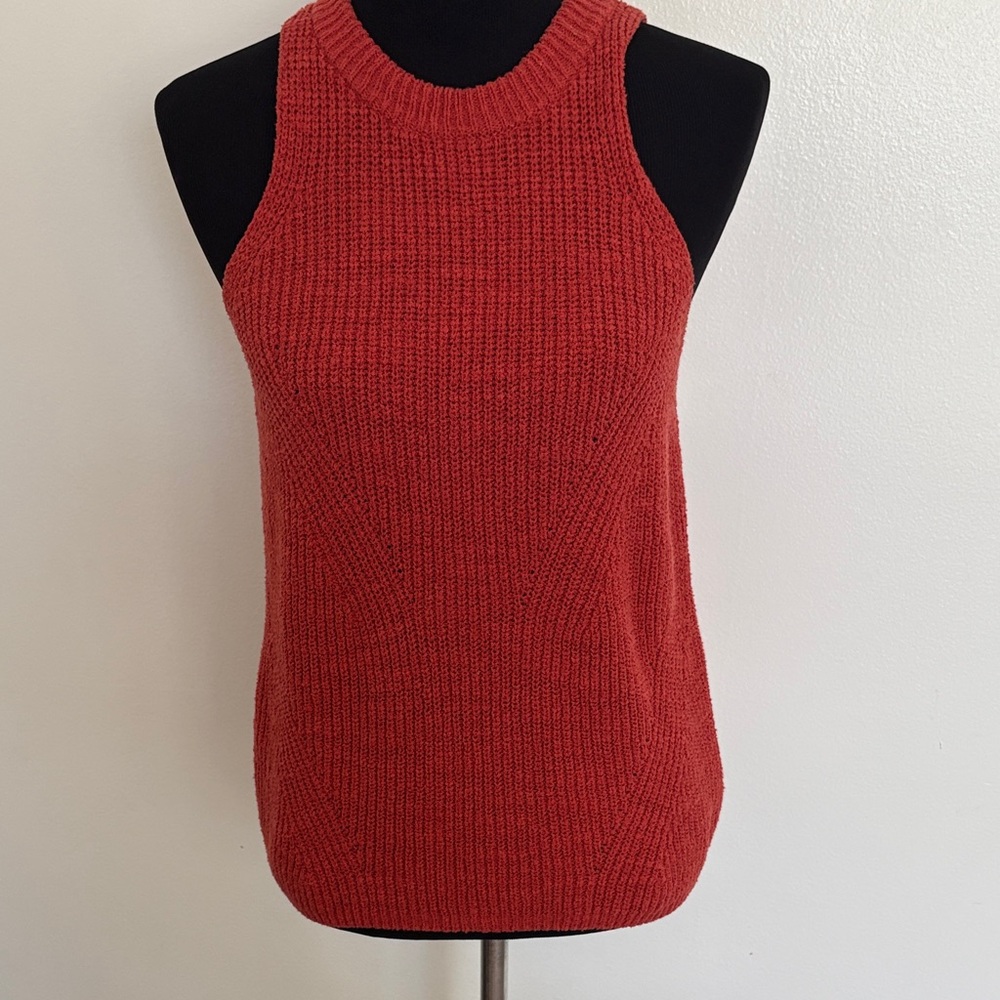 Madewell Red Ribbed Knit Sleeveless Sweater Size Small - Picture 2 of 7